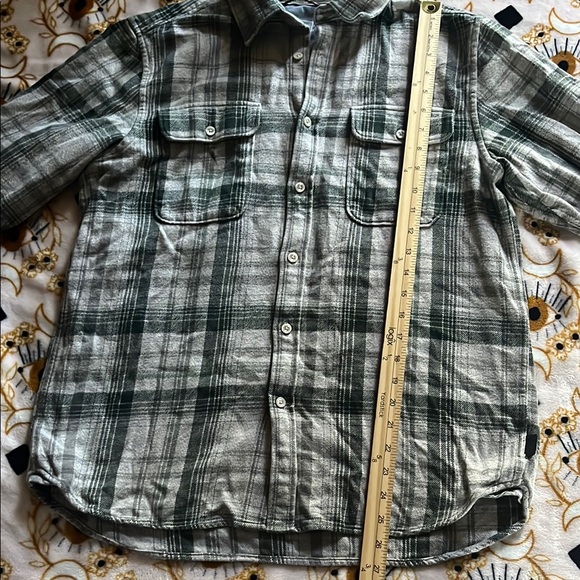 The North Face Flannel Plaid Men's Shirt - Picture 9 of 9